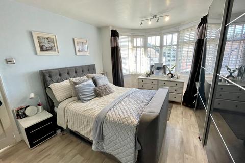 7 Clevedon Road, Luton, LU2 9EB