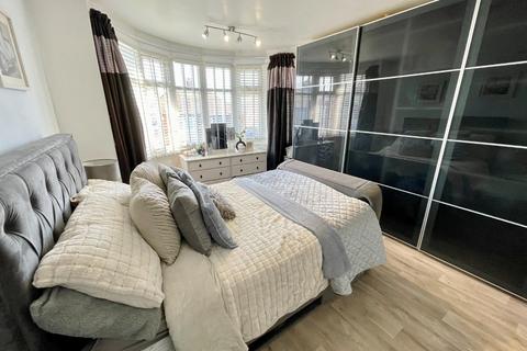 7 Clevedon Road, Luton, LU2 9EB