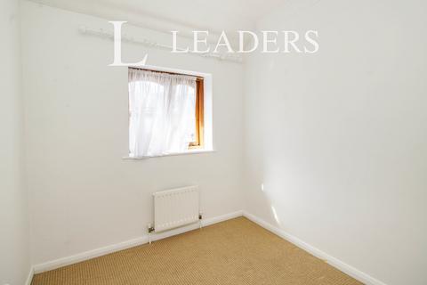 3 bedroom townhouse to rent, Preston Village Mews