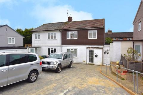 7 Trevose Way, Watford, WD19 7DG