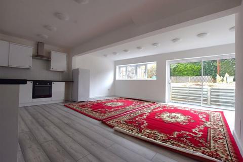 7 Trevose Way, Watford, WD19 7DG