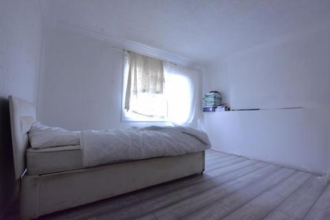 7 Trevose Way, Watford, WD19 7DG