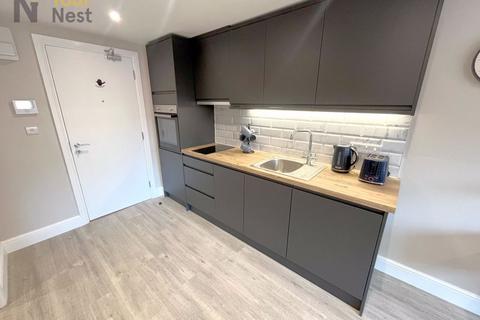 Studio to rent, Apartment 6, Centaur House, Great George Street, Leeds, LS1 3LA