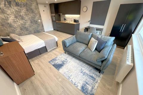 Studio to rent, Apartment 6, Centaur House, Great George Street, Leeds, LS1 3LA