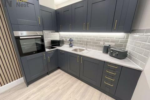 Studio to rent, Apartment 7, Centaur House, Great George Street, Leeds, LS1 3LA