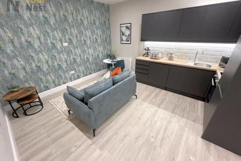 2 bedroom apartment to rent, Apartment 10, Centaur House, Great George Street, Leeds, LS1 3LA