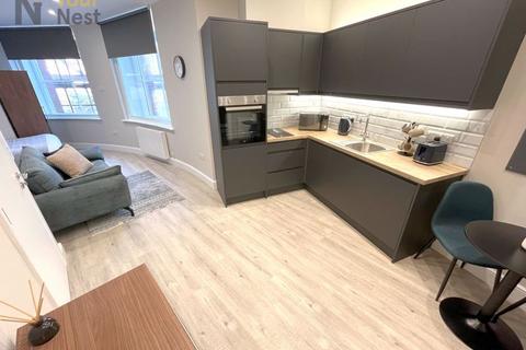 Studio to rent, Apartment 16, Centaur House, Great George Street, Leeds, LS1 3LA