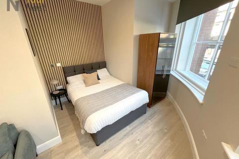 Studio to rent, Apartment 16, Centaur House, Great George Street, Leeds, LS1 3LA