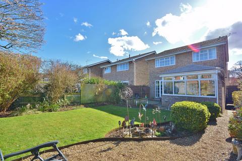 19 Henrietta Road, Thame, OX9 3TJ