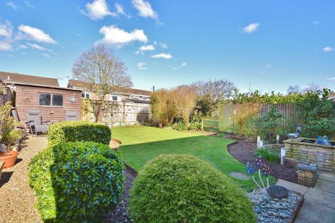 19 Henrietta Road, Thame, OX9 3TJ