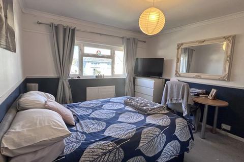 3 bedroom semi-detached house for sale, Solly Close, Poole BH12