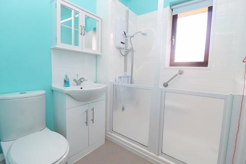 1 bedroom semi-detached bungalow for sale, Walcourt Road, Bedford MK42
