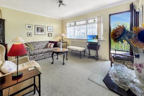2 bedroom bungalow for sale, Shore Road, Ventnor PO38