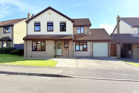4 bedroom detached house for sale, Blagdon Walk, Frome
