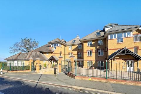 3 bedroom apartment for sale, Queens Road, Cowes PO31