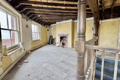 3 bedroom apartment for sale, High Street, Cowes PO31