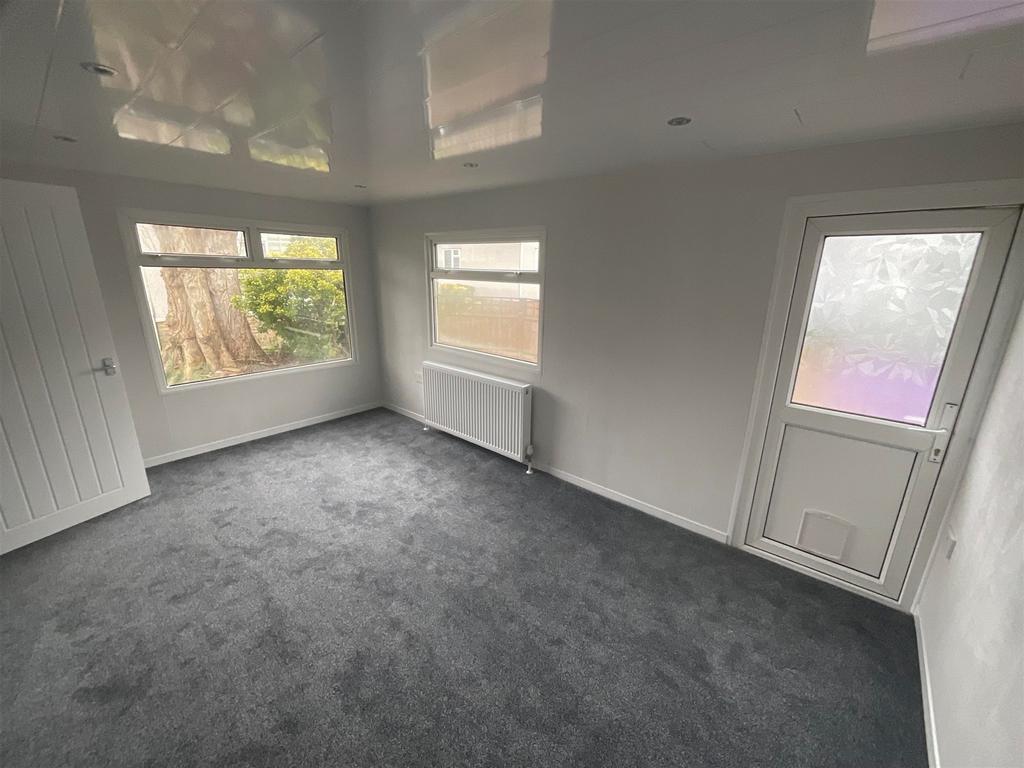 Lounge?