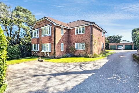2 bedroom apartment for sale, Snowdon Road, Bournemouth, Dorset, BH4