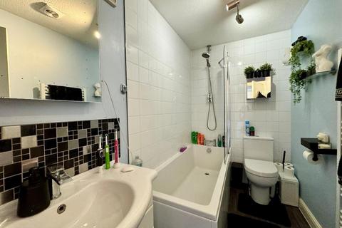 8 Windermere Close, Flitwick, Bedford, MK45 1NQ