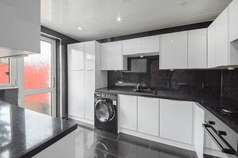 86 Rylees Crescent, Glasgow, G52 4BY