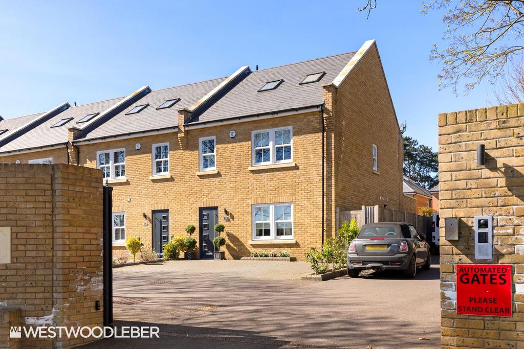 Hailey Gardens 32.jpg