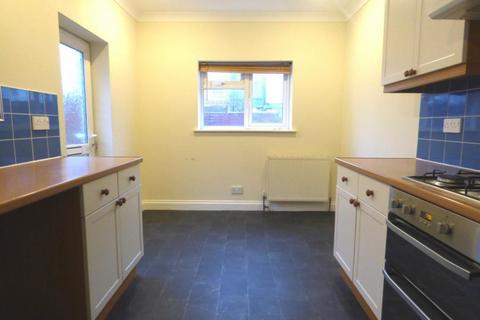 3 bedroom terraced house to rent, Landguard Road, Southsea PO4