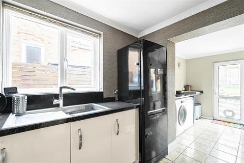 19 Ascot Road, Royston, SG8 9JD