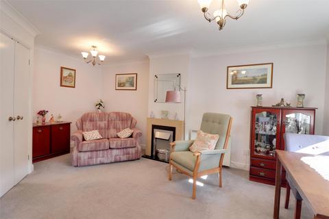 2 bedroom apartment for sale, Westgate Mews, Launceston, Cornwall, PL15