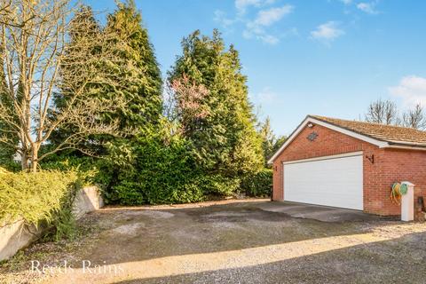 7 - 9 Bleeding Wolf Lane, Scholar Green, Stoke-on-trent, ST7 3BH