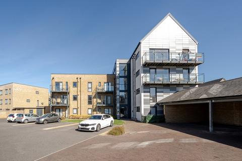 Crossbill Way, Harlow CM17