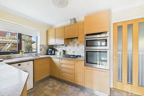 4 bedroom detached house for sale, Osbourne Drive, Hull HU12