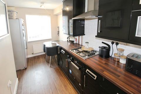 31 Waggon Road, Leeds, LS10 4GN
