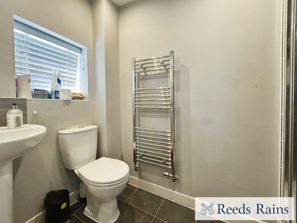 Bedroom One Ensuite