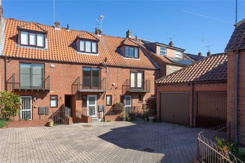 34 Aldwark, York, YO1 7BU