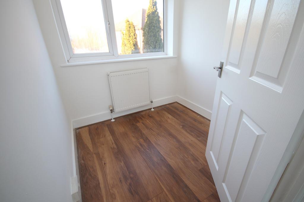 Bedroom 3.JPG