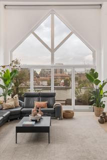 5 bedroom flat to rent, Norfolk House, Trig Lane, London, EC4V.