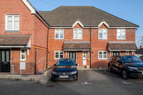 5 Albany Way, Laleham, Staines-upon-thames, TW18 1BG