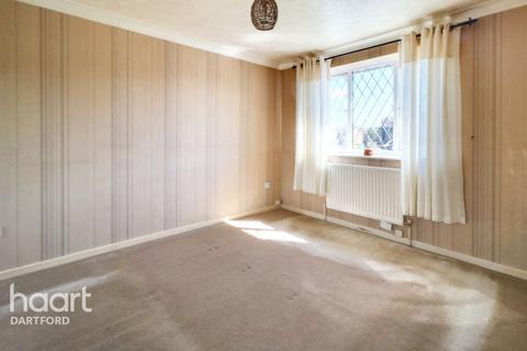 21 Peach Croft, Northfleet, Gravesend, DA11 8ST