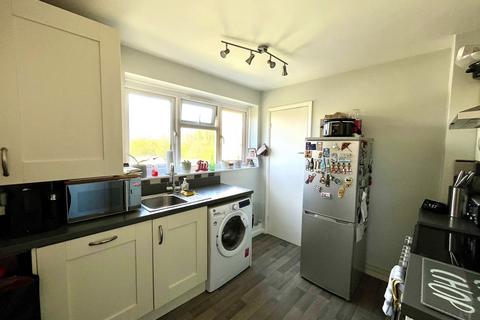 140 Garrison Lane, Chessington, KT9 2JR