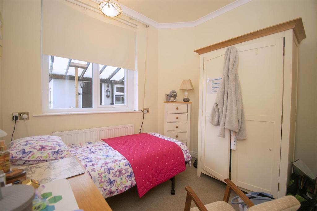 Bedroom.3.
