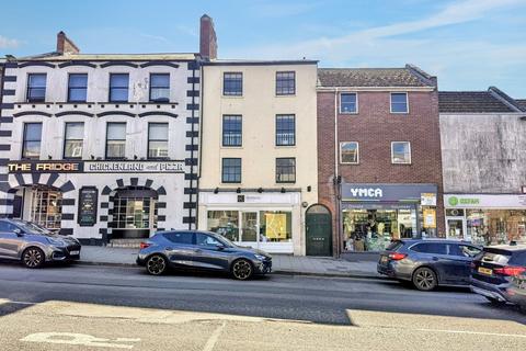 2 bedroom flat for sale, Bridport