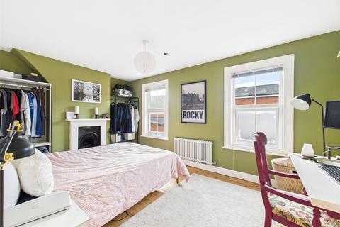 3, Stanley Cottages Barton Street, Gloucester, GL1 4EZ