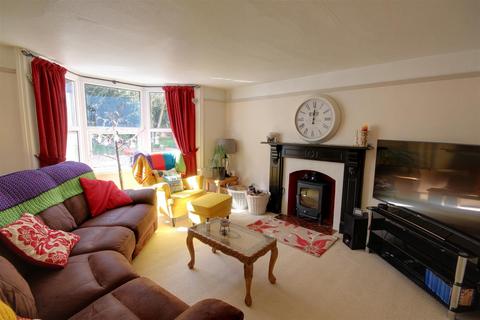 8 bedroom detached house for sale, Bradfords lane, Newent