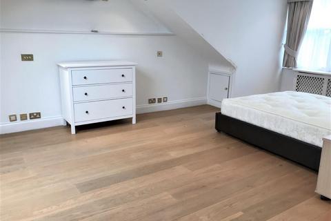 undefined, Sunny Gardens Road, London
