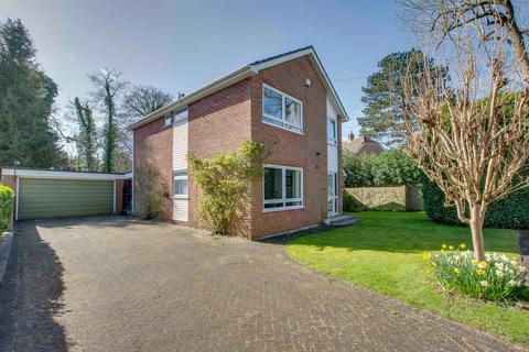4 bedroom detached house for sale, Willow Chase, High Wycombe HP15
