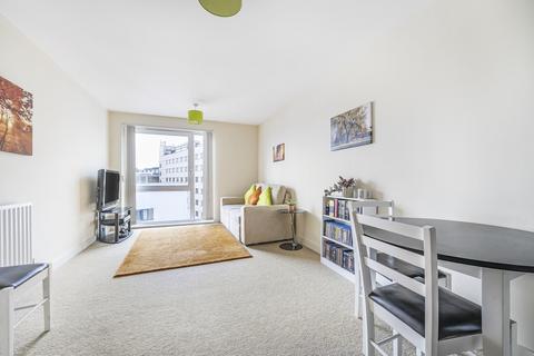1 bedroom apartment for sale, Barrington Court, 124 Wilton Road, London, SW1V