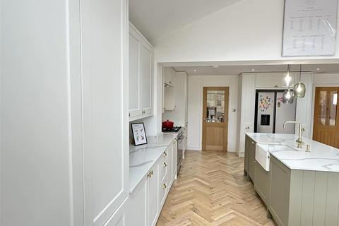 37 Abbey Court, Middlesbrough, TS6 9BU