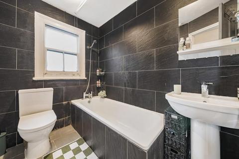 2 bedroom flat for sale, Kilmorie Road, Forest Hill
