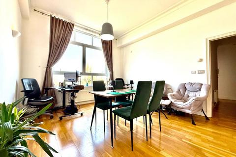 2 bedroom flat for sale, Yew Tree Road, Moseley, Birmingham