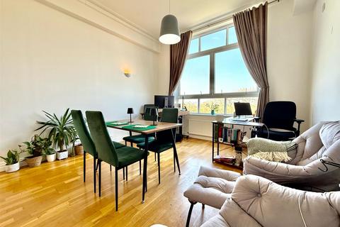 2 bedroom flat for sale, Yew Tree Road, Moseley, Birmingham